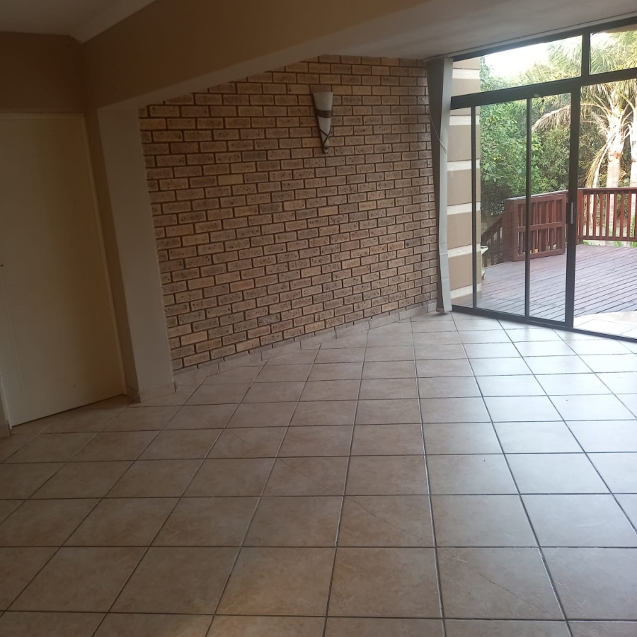 To Let 3 Bedroom Property for Rent in Reebok Western Cape